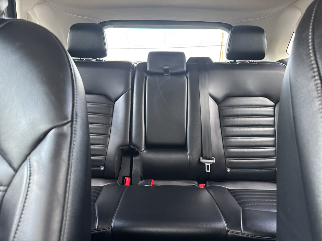 Used 2024 Ford Edge SEL w/ Convenience Package AWD/4WD image 18