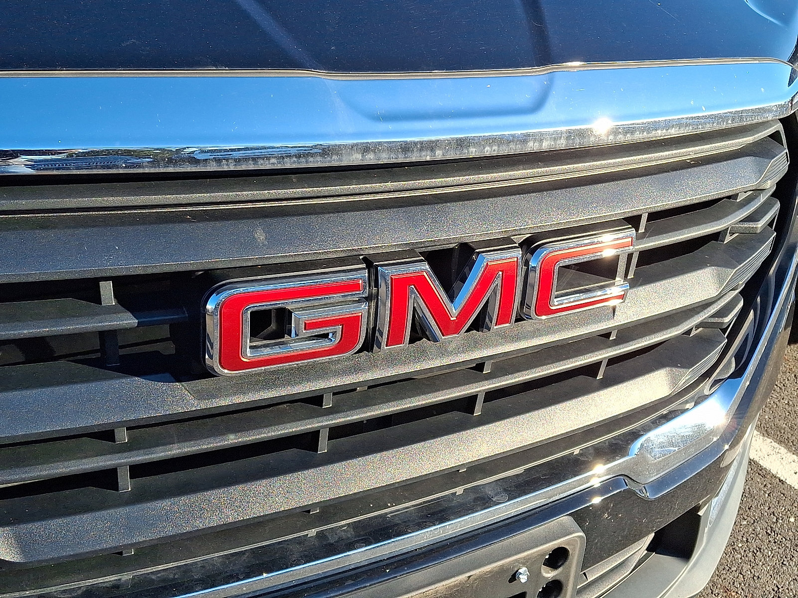 Certified 2023 GMC Terrain SLE image 9