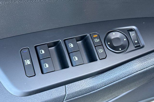 New 2027 Kia Sportage LX FWD image 13