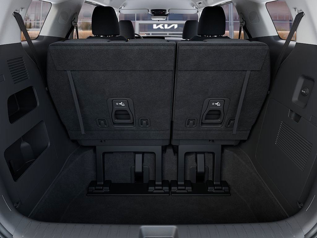 New 2026 Kia Carnival LX image 19