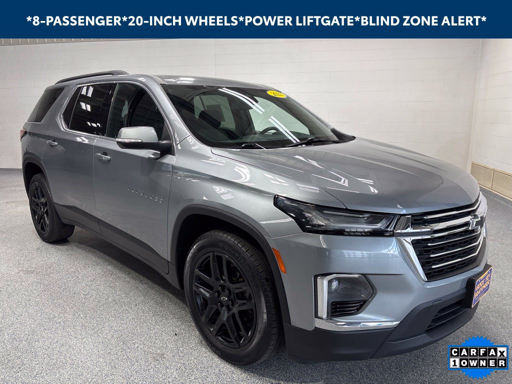 Used 2023 Chevrolet Traverse LT AWD/4WD image 1
