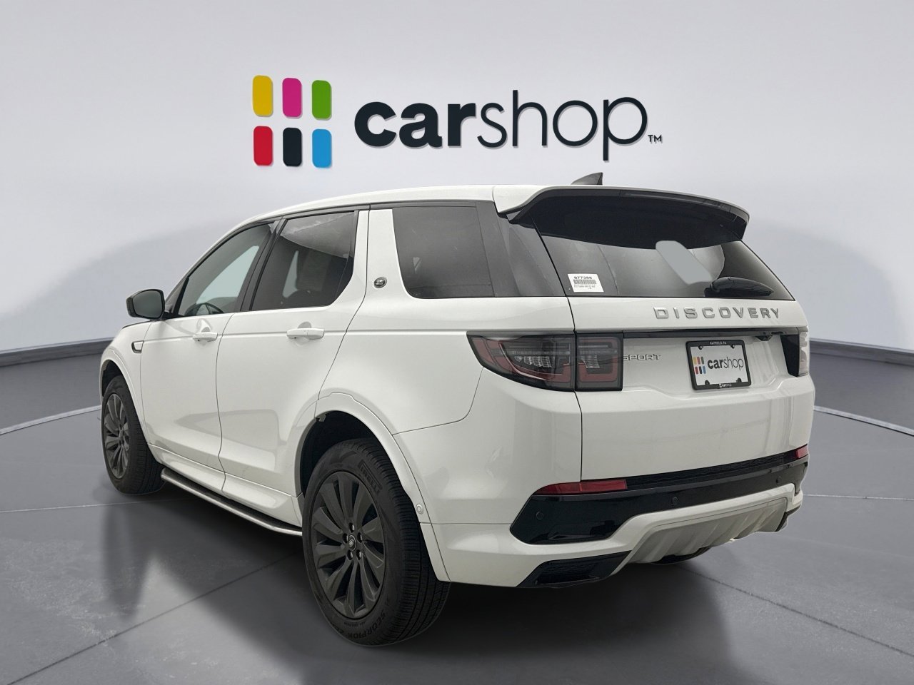 Used 2025 Land Rover Discovery Sport S image 3
