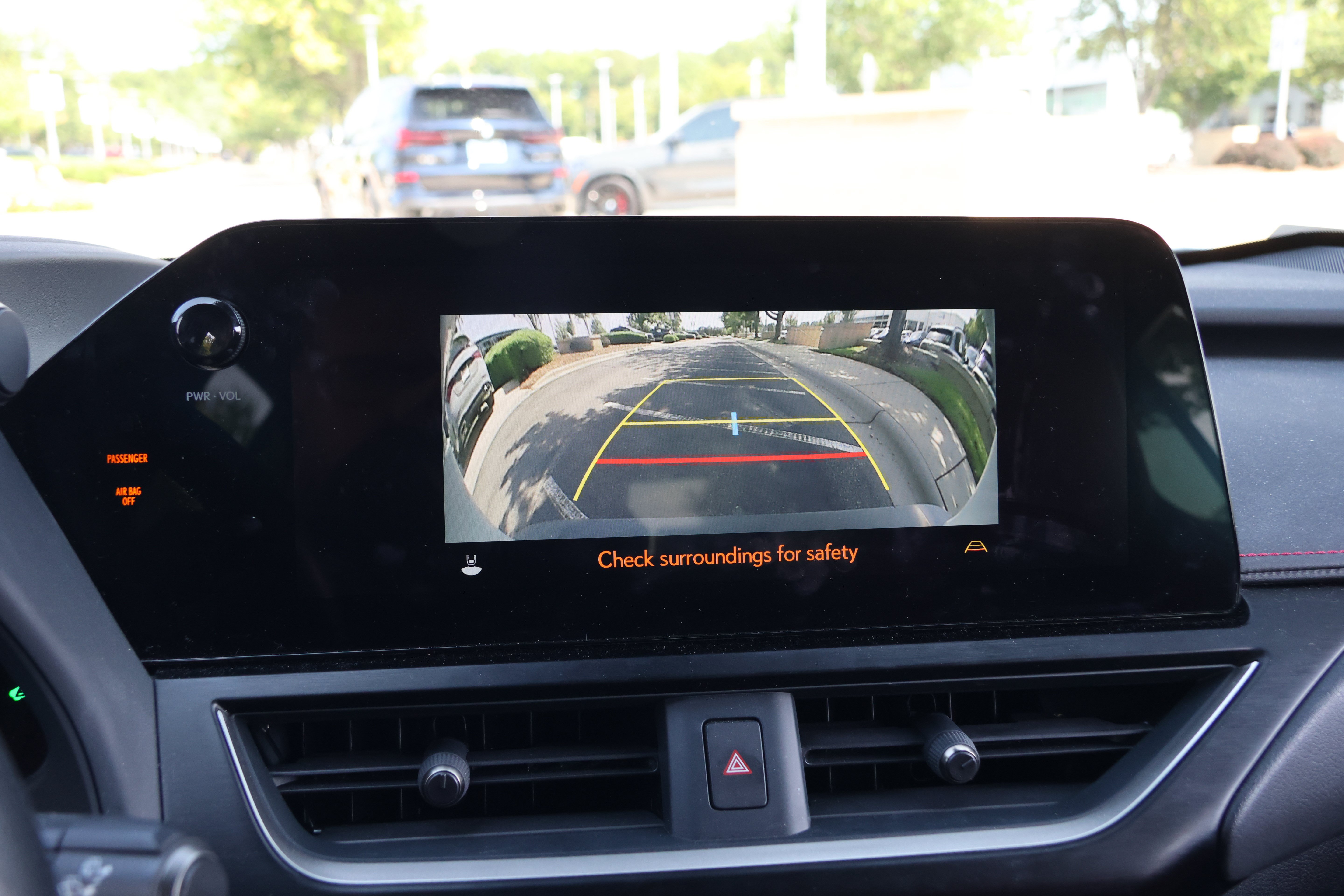 Used 2023 Lexus UX 250h F Sport FWD image 25