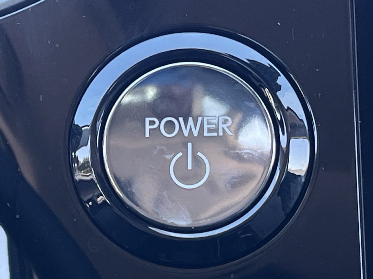 Used 2025 Lexus NX 450h+ AWD w/ Accessory Package (Z2) image 19