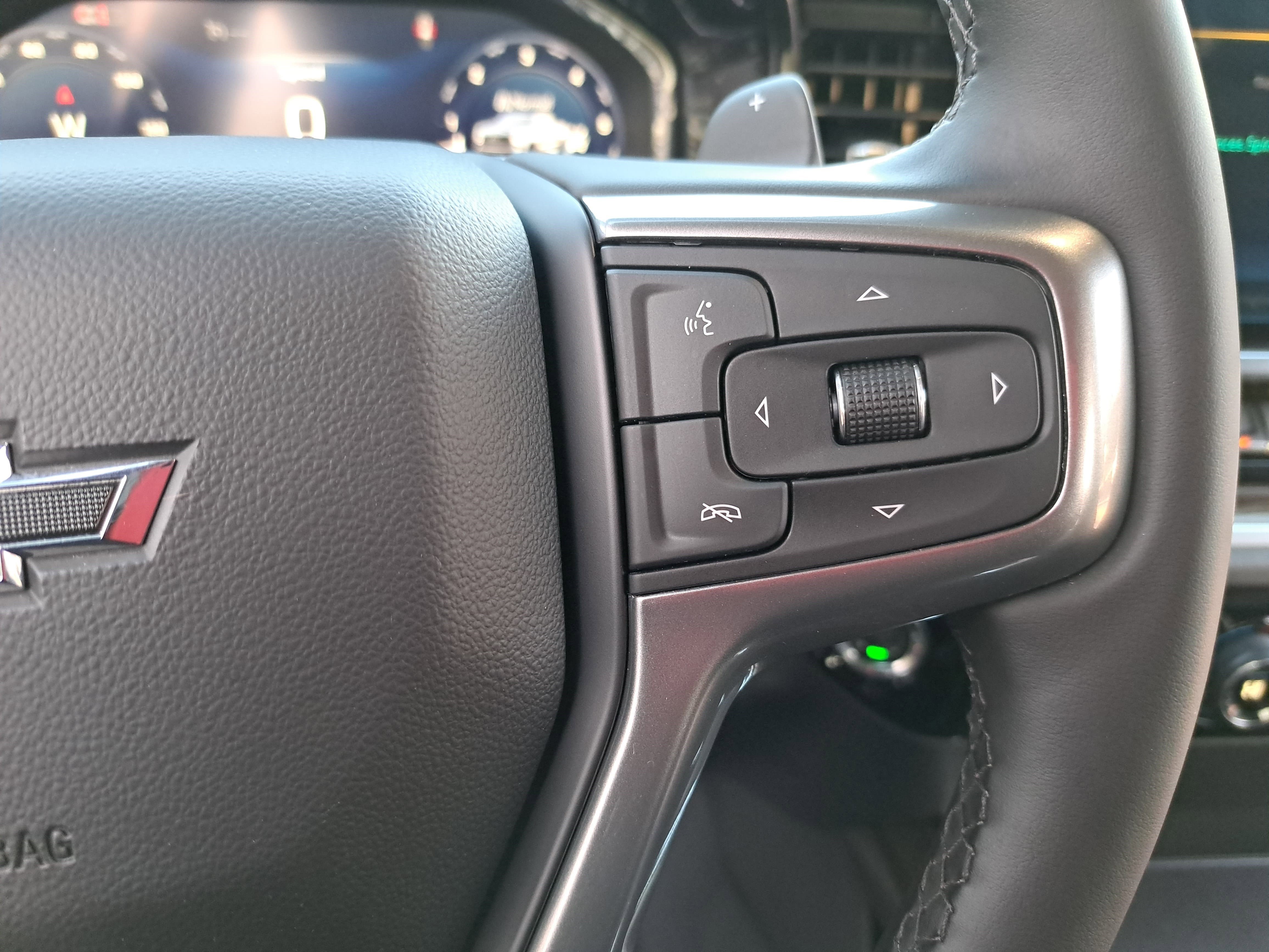 Used 2025 Chevrolet Silverado 1500 LT Trail Boss w/ Convenience Package II image 18