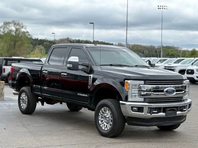 Used 2017 Ford F250 Lariat w/ Lariat Ultimate Package AWD/4WD image 40