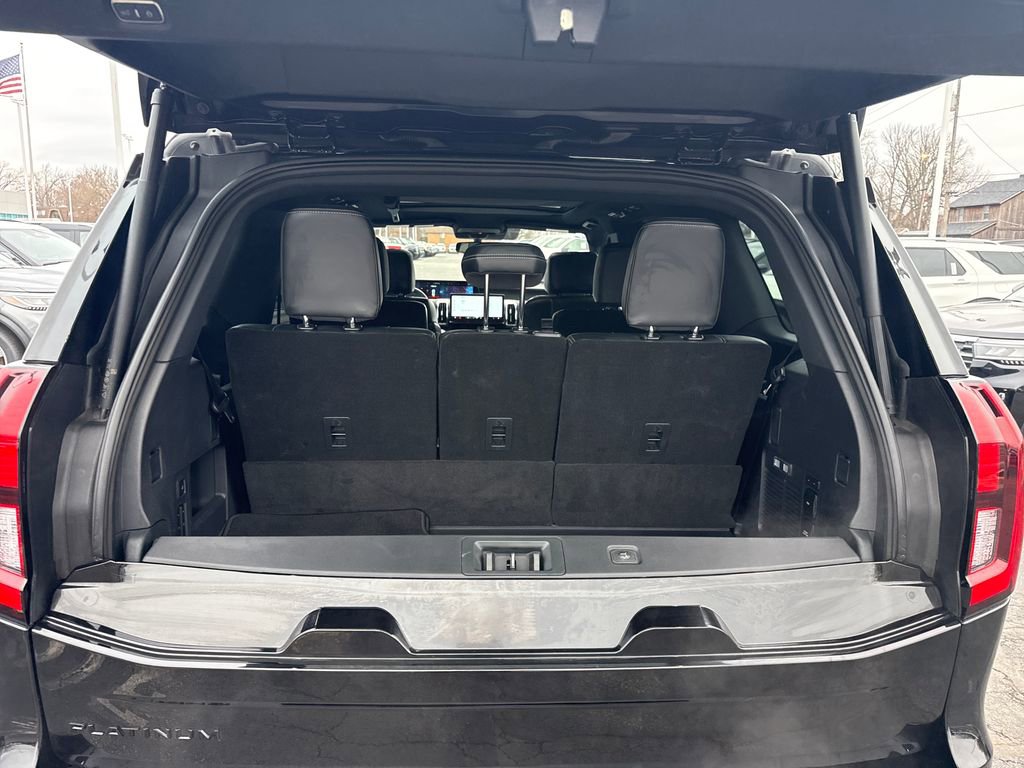 Used 2025 Ford Expedition Platinum w/ Stealth Appearance Package image 12