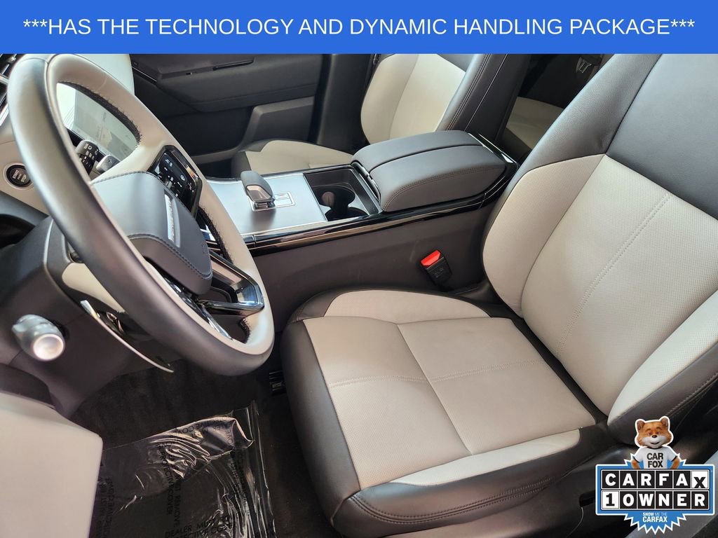 Used 2025 Land Rover Range Rover Velar Dynamic SE AWD/4WD image 14