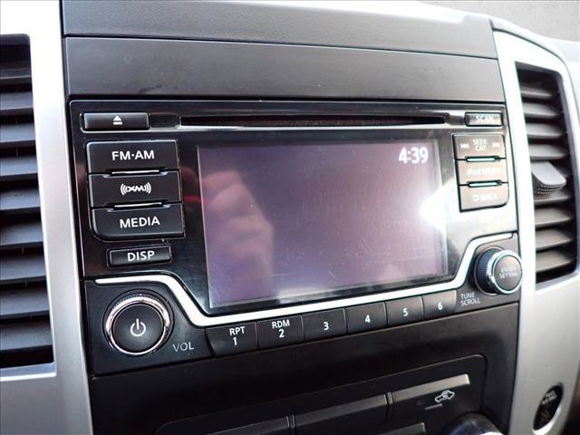 Used 2018 Nissan Frontier SV image 20