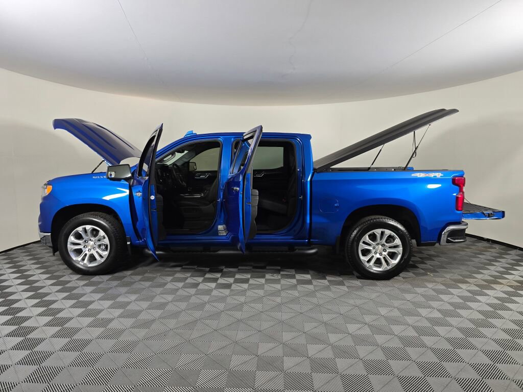 Used 2024 Chevrolet Silverado 1500 LTZ w/ Technology Package image 16
