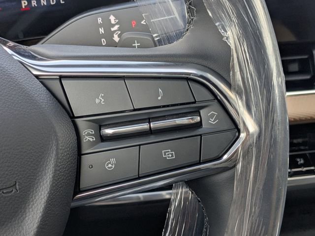 New 2026 Chevrolet Equinox ACTIV w/ Convenience Package III FWD image 24