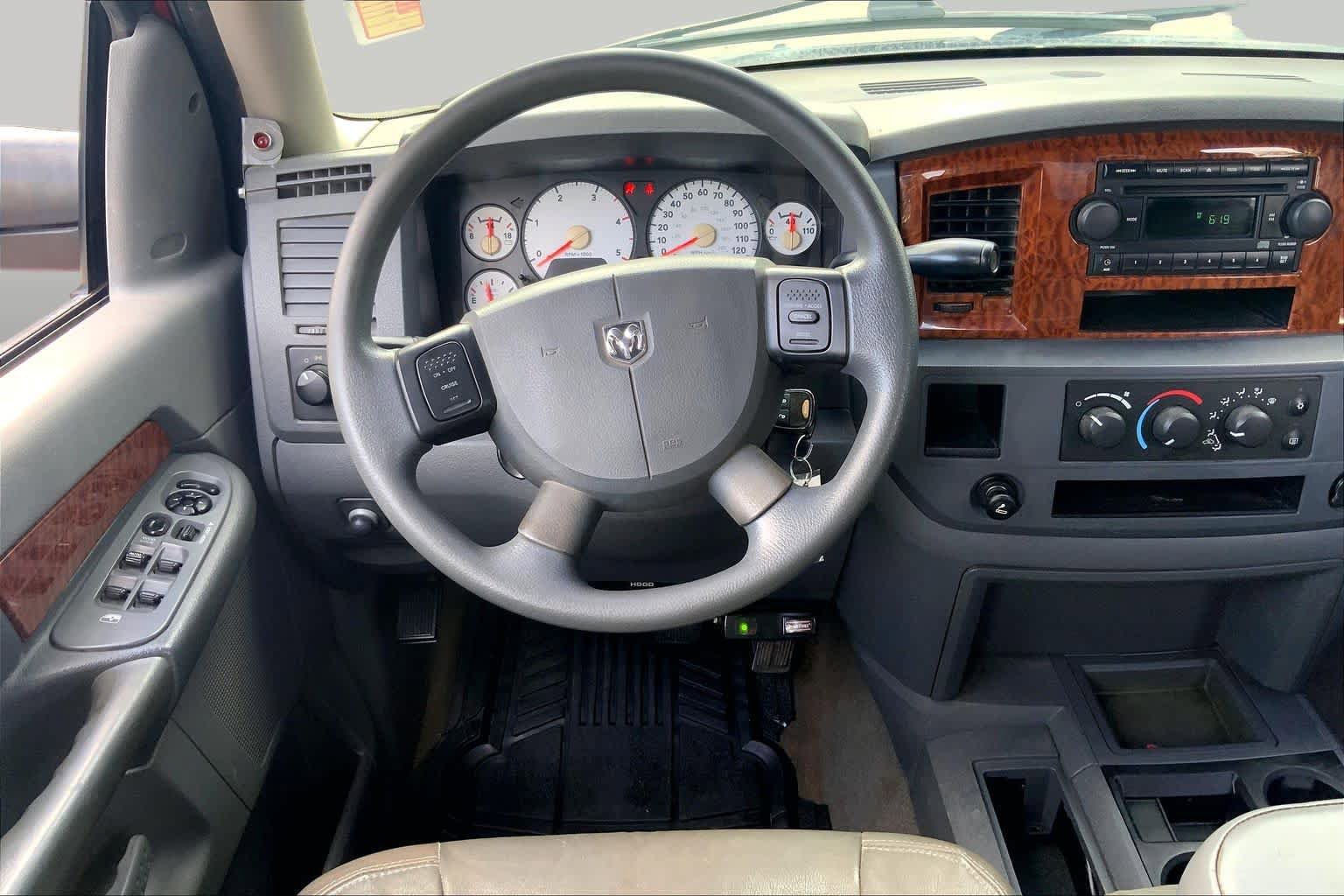 Used 2006 Dodge Ram 3500 Truck SLT RWD image 5