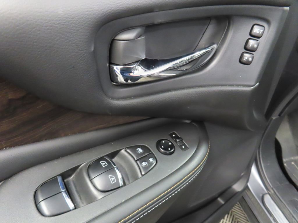 Used 2024 Nissan Murano Platinum AWD/4WD image 51