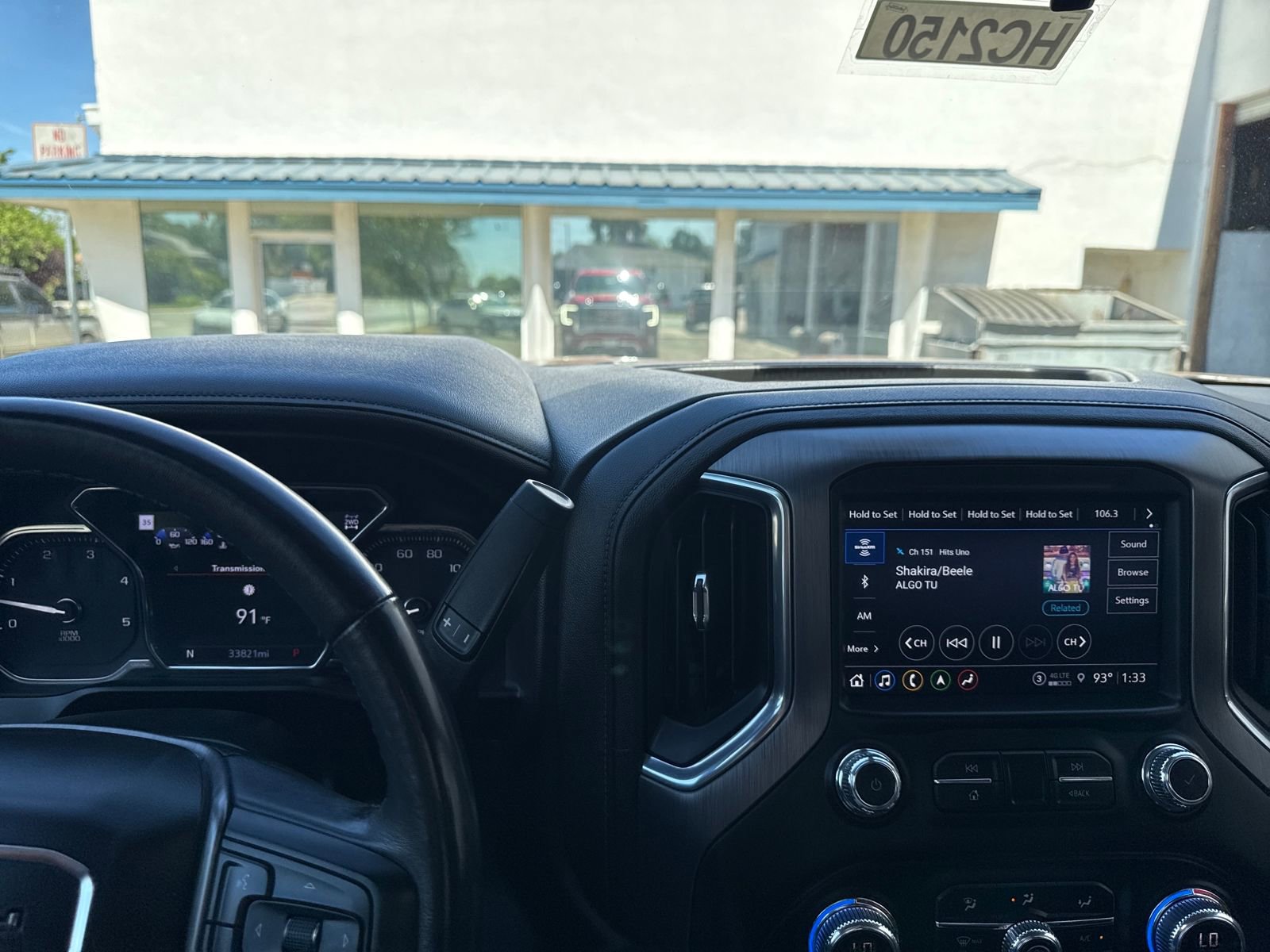 Used 2023 GMC Sierra 3500 Denali w/ Denali Ultimate Package image 17