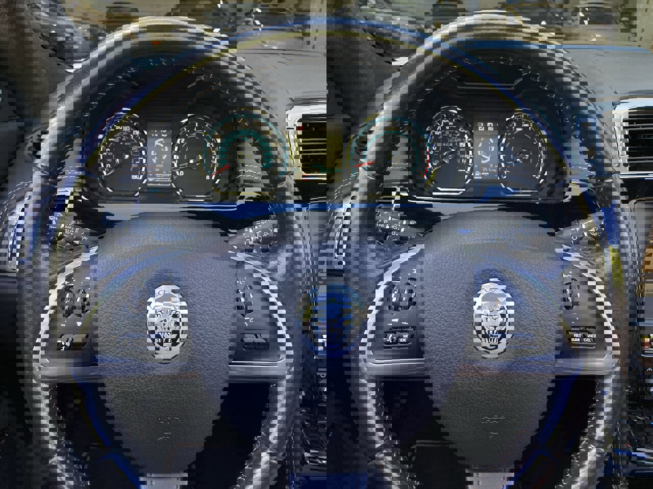 Used 2014 Jaguar XKR R image 21