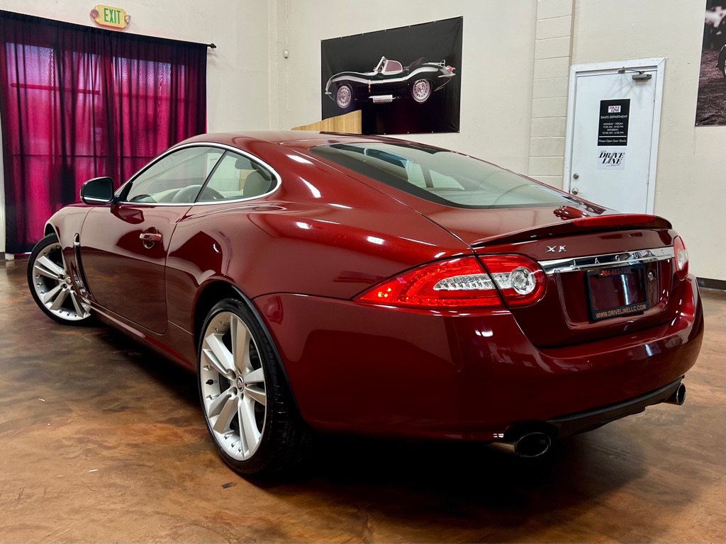 Used 2010 Jaguar XK Coupe RWD image 52