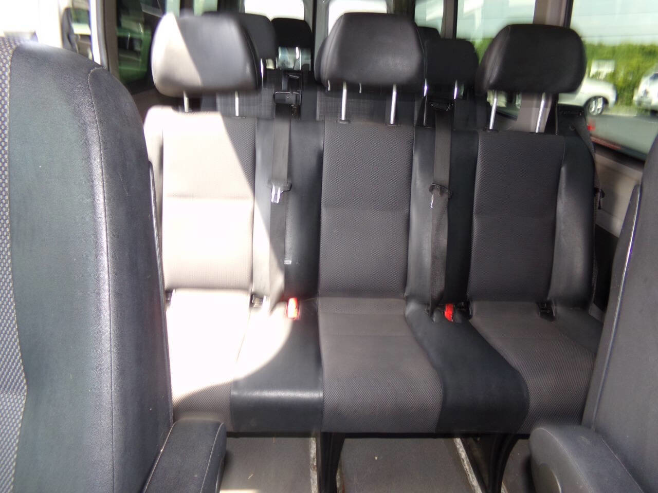 Used 2014 Mercedes-Benz Sprinter 2500 image 29