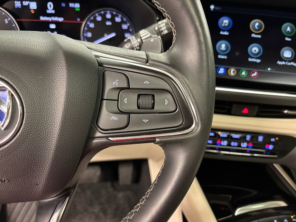 Used 2022 Buick Envision Avenir w/ Technology Package II image 32