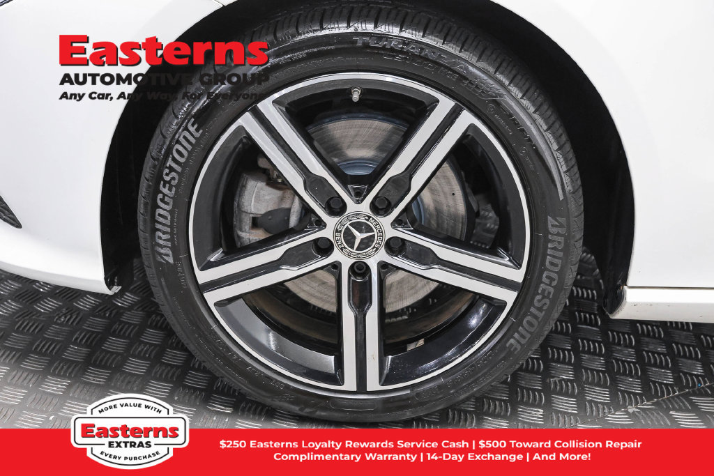 Used 2023 Mercedes-Benz CLA 250 4MATIC w/ Premium Package image 33