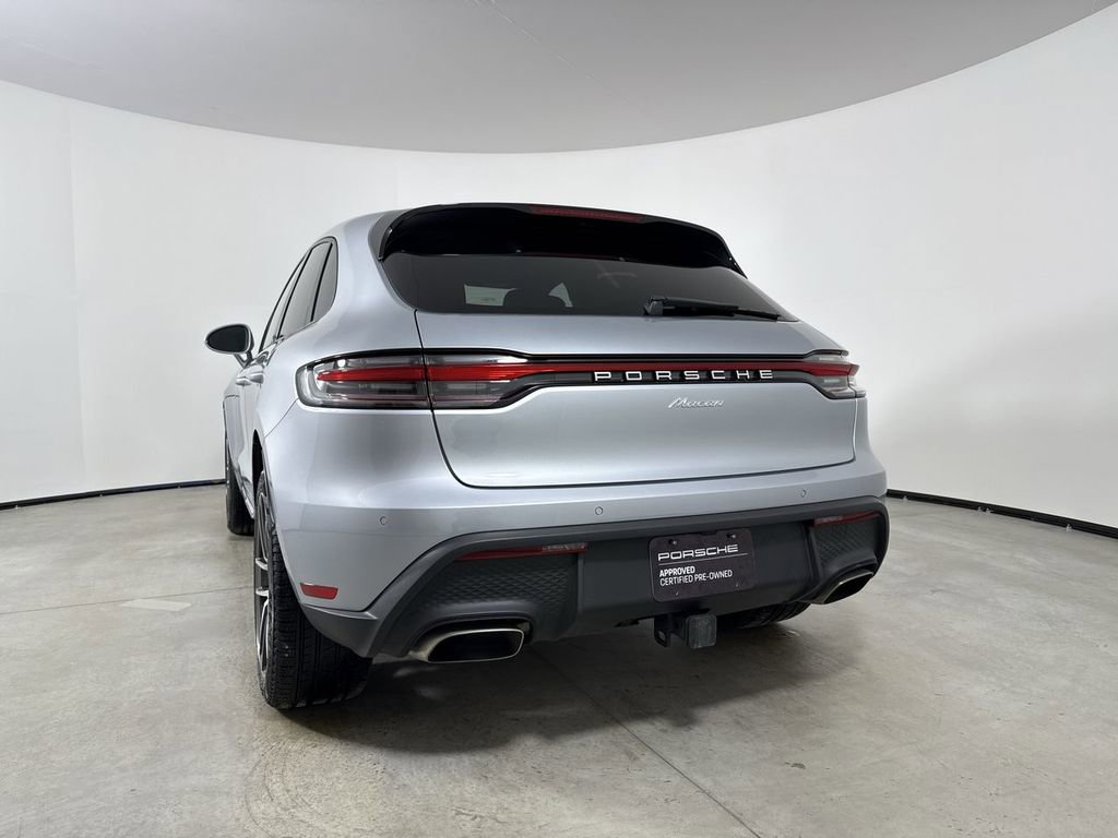 Certified 2025 Porsche Macan image 20