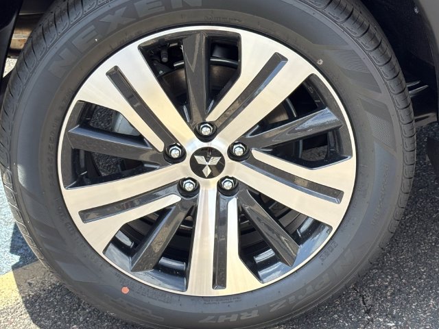 New 2027 Mitsubishi Outlander Sport ES FWD image 5
