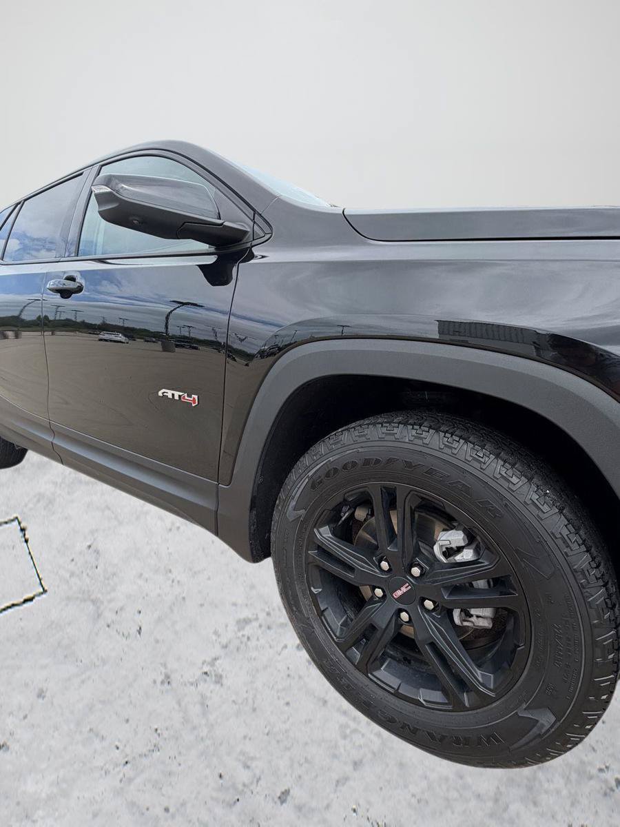 Used 2024 GMC Terrain AT4 w/ Tech Package AWD/4WD image 35
