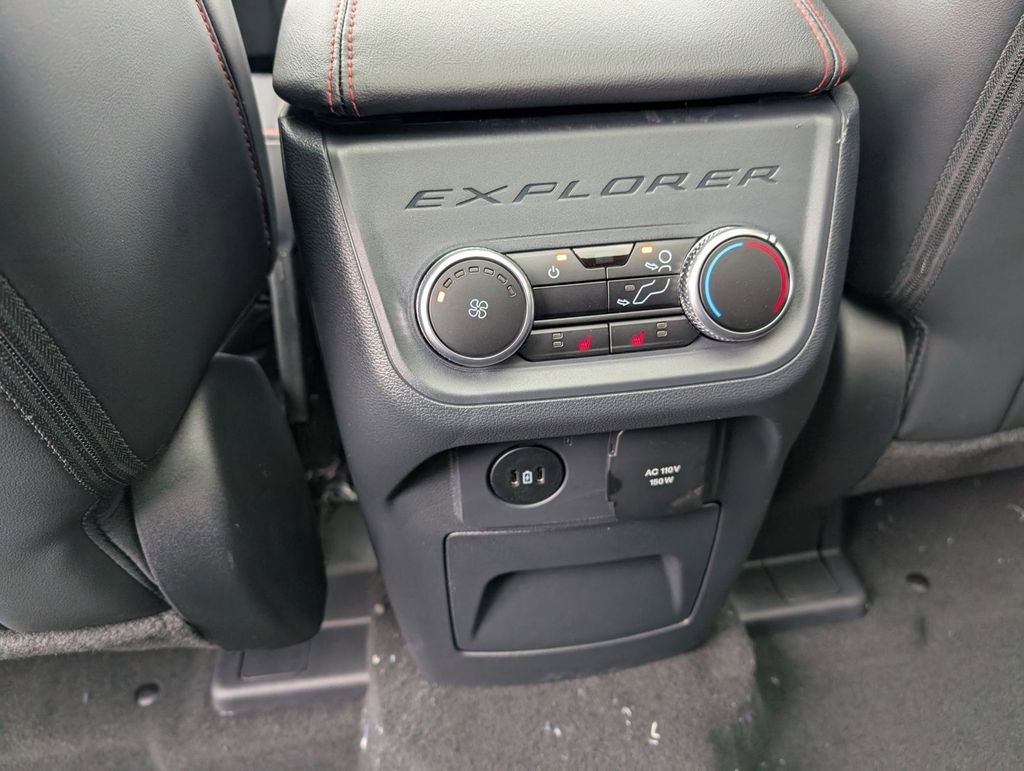 New 2026 Ford Explorer ST-Line w/ ST-Line Street Pack image 39