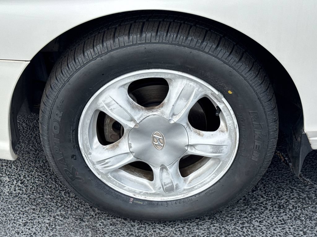 Used 2001 Hyundai Sonata FWD image 11