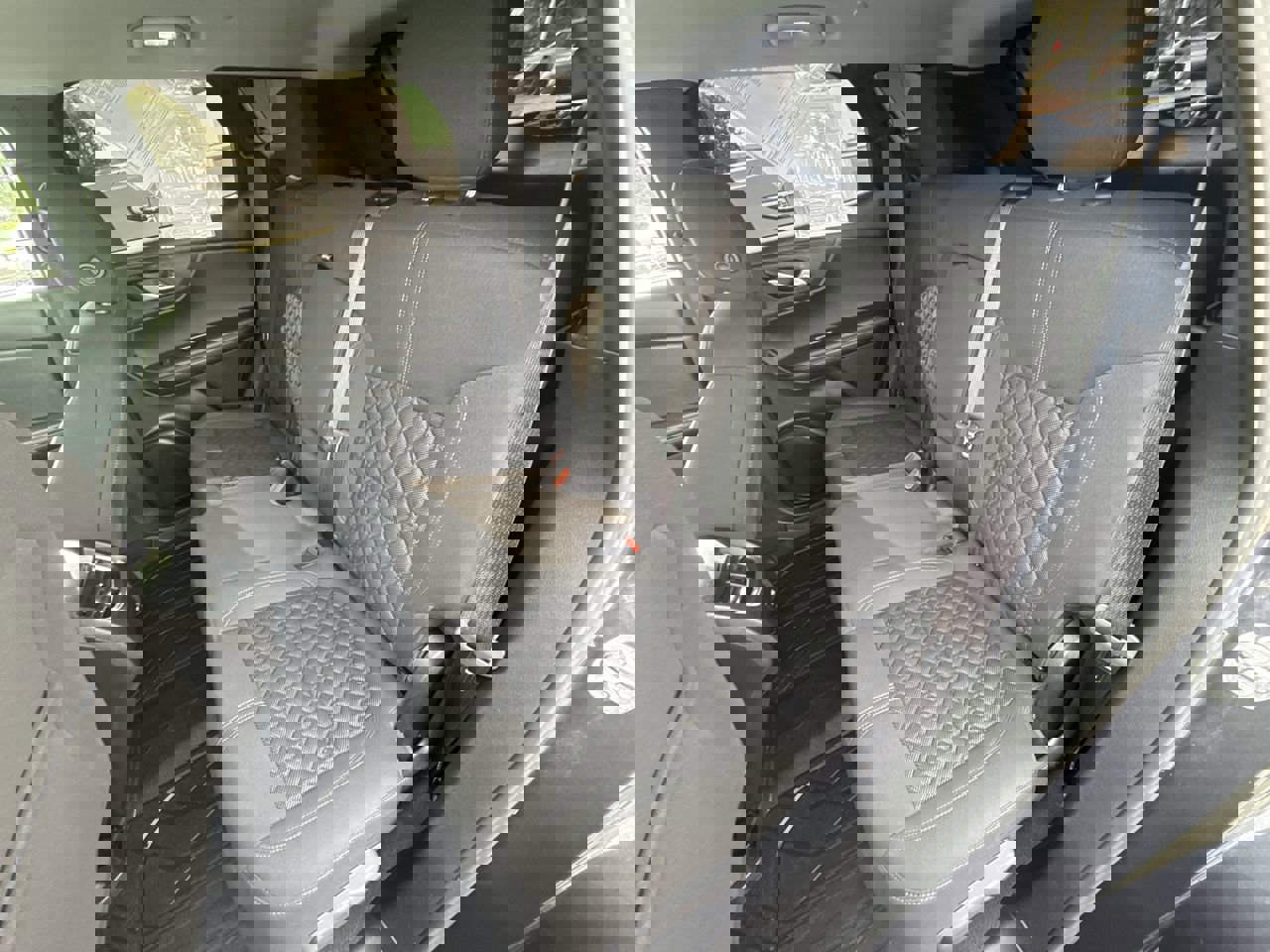 Used 2022 Chevrolet Blazer LT image 22