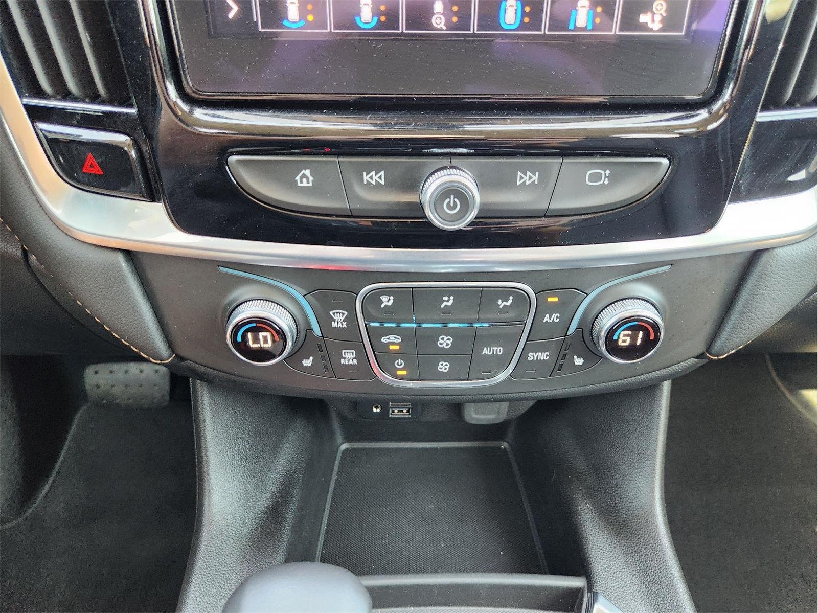 Certified 2021 Chevrolet Traverse RS FWD image 18