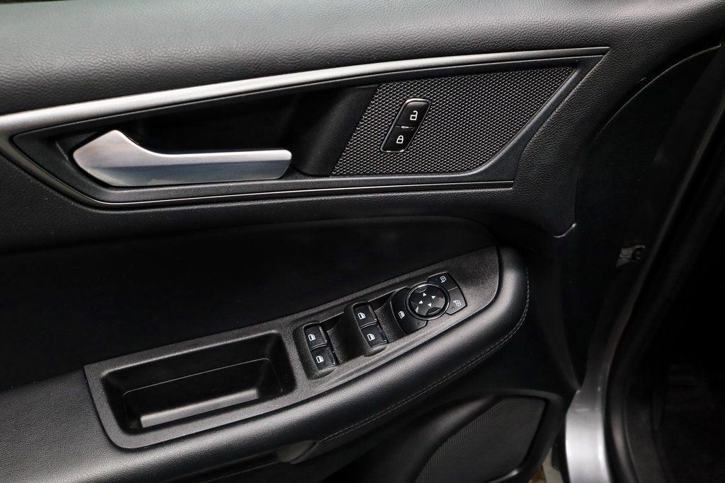 Certified 2023 Ford Edge SE image 23