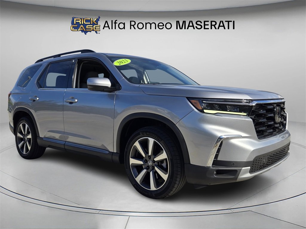 Used 2023 Honda Pilot Touring image 8