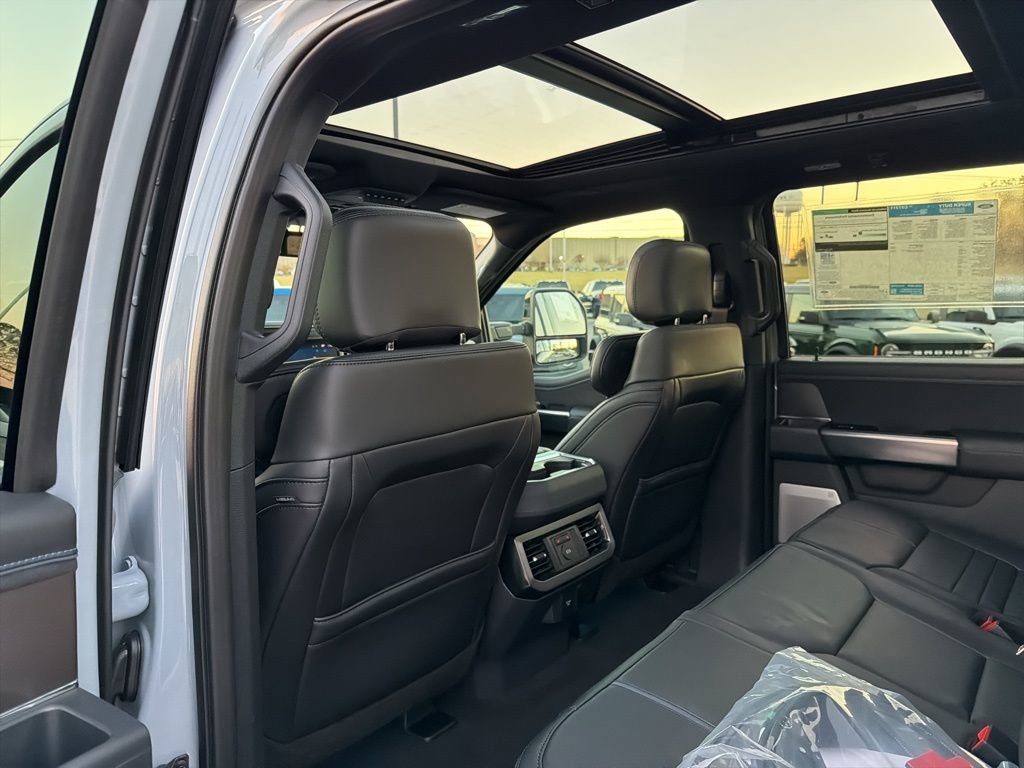 New 2026 Ford F250 Platinum image 16