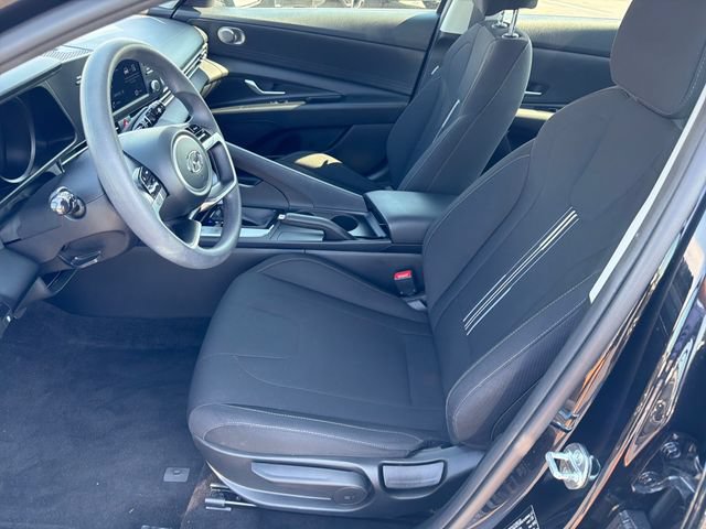 Used 2023 Hyundai Elantra SEL FWD image 10