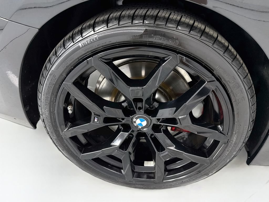 Certified 2026 BMW 330i Sedan w/ M Sport Package RWD image 32