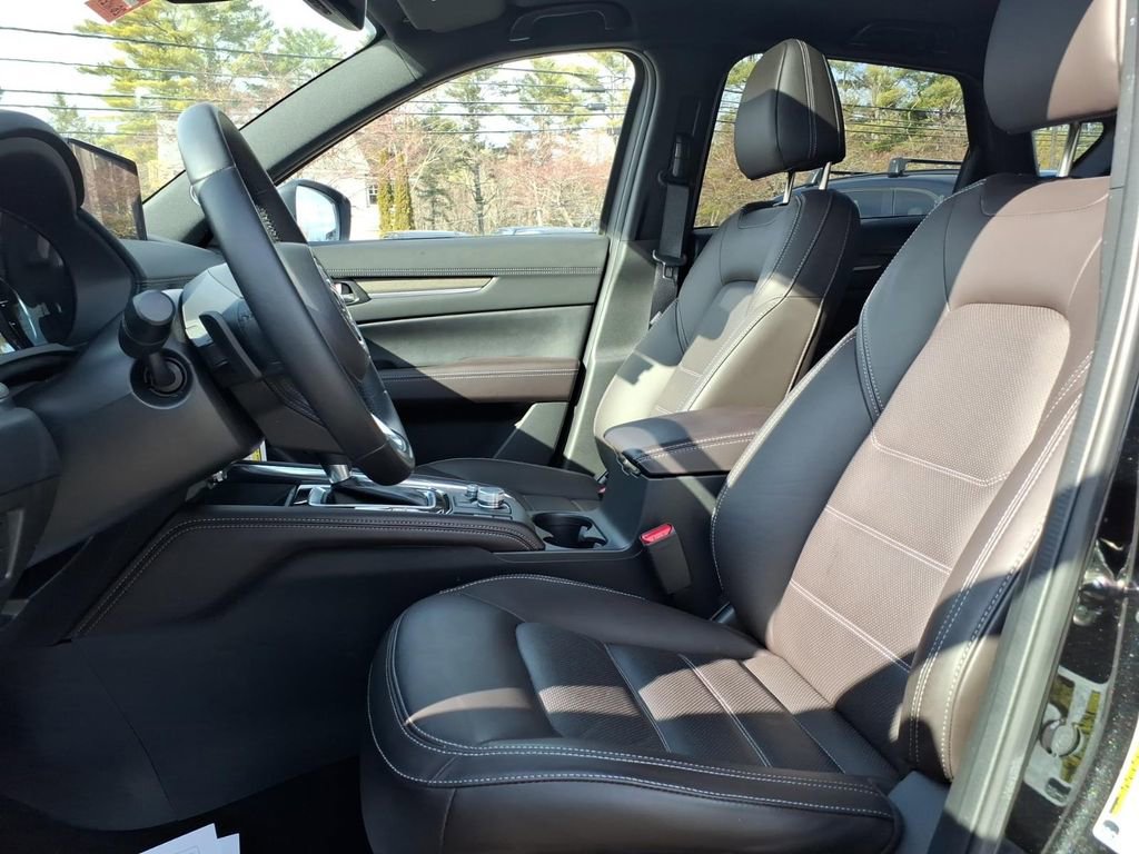 Certified 2025 MAZDA CX-5 Signature image 13