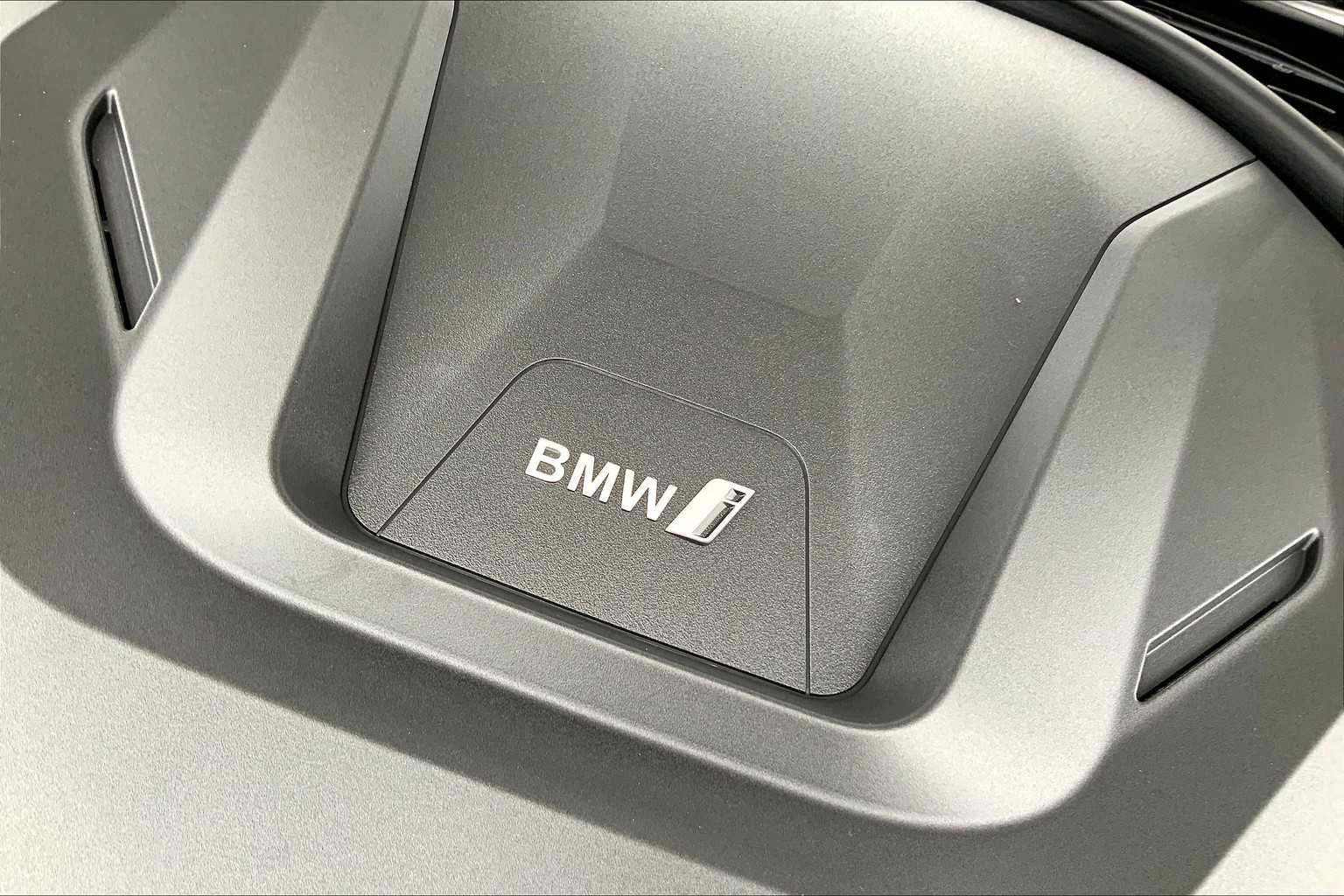 New 2025 BMW i4 xDrive40i w/ Premium Package image 17