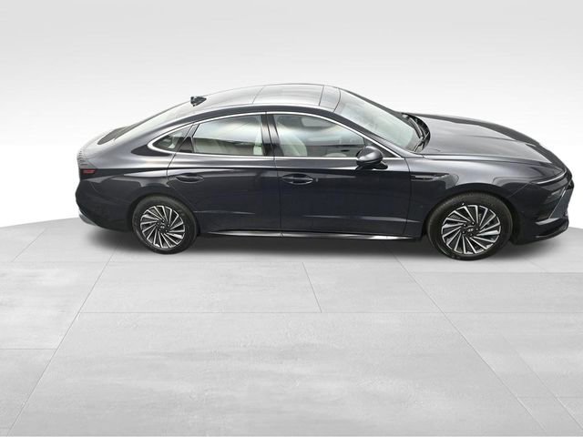 New 2026 Hyundai Sonata Limited FWD image 31