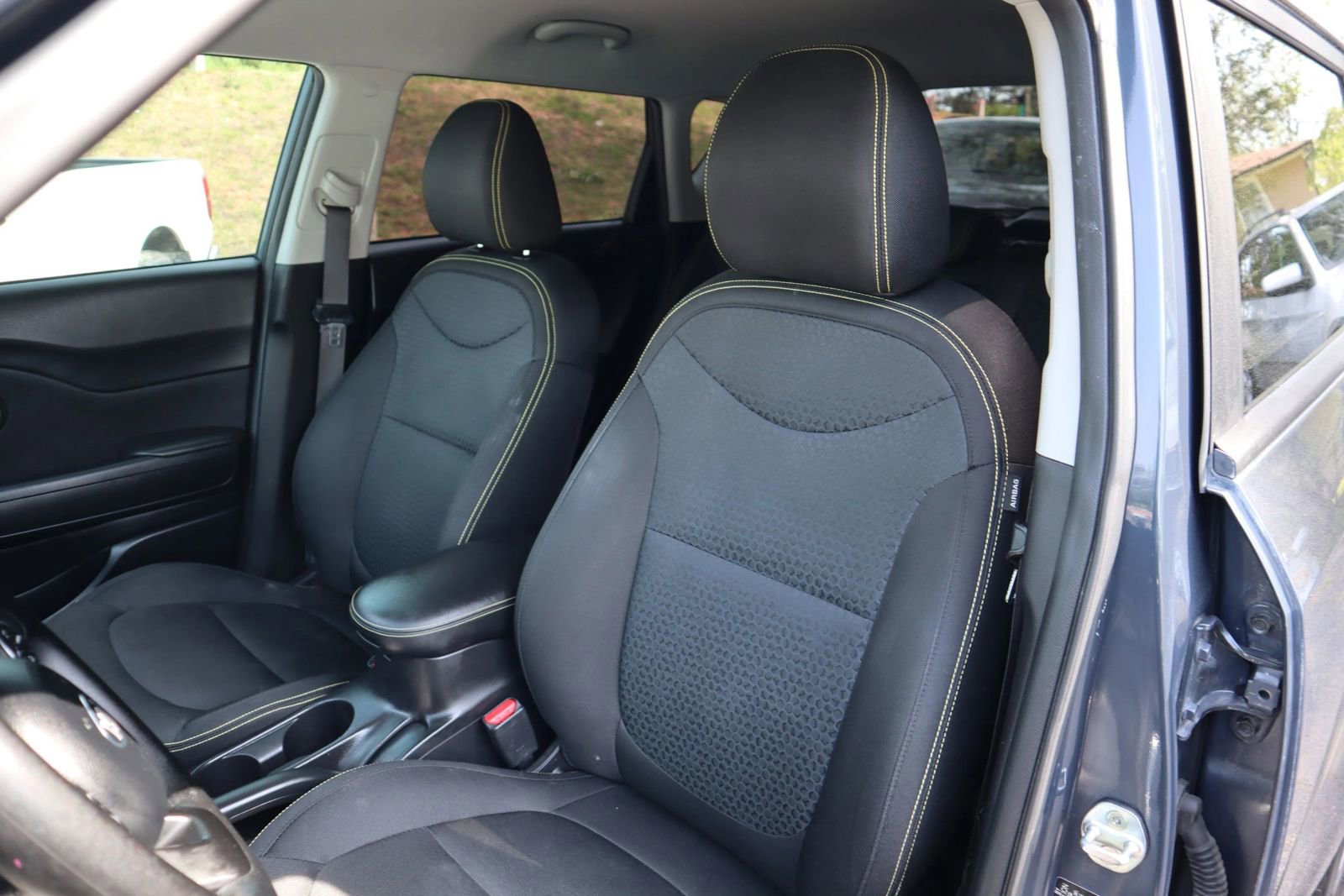 Used 2016 Kia Soul + FWD image 10