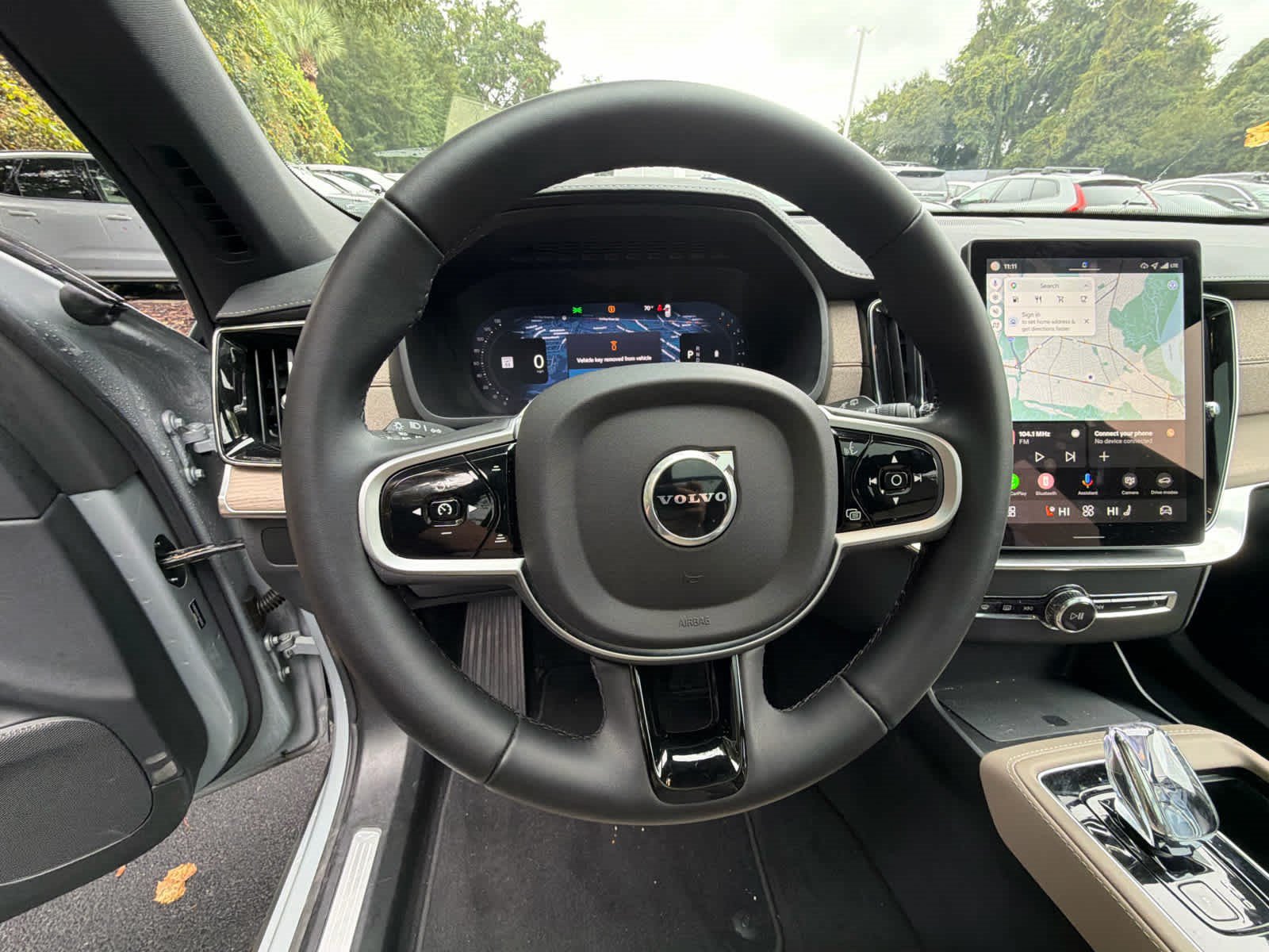 Used 2026 Volvo XC90 B6 Plus AWD/4WD image 29