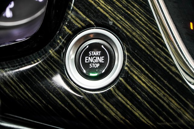 Used 2020 Cadillac XT6 Premium Luxury image 32