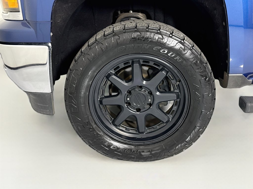 Used 2015 Chevrolet Silverado 1500 LT w/ All Star Edition AWD/4WD image 30