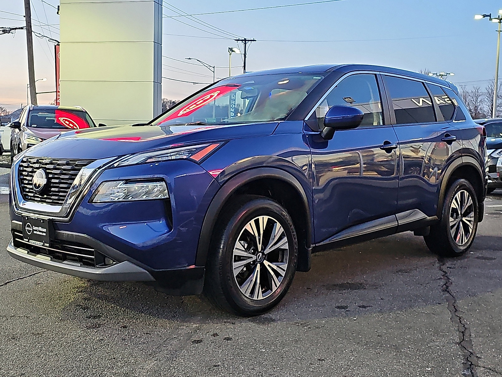 Certified 2023 Nissan Rogue SV image 3