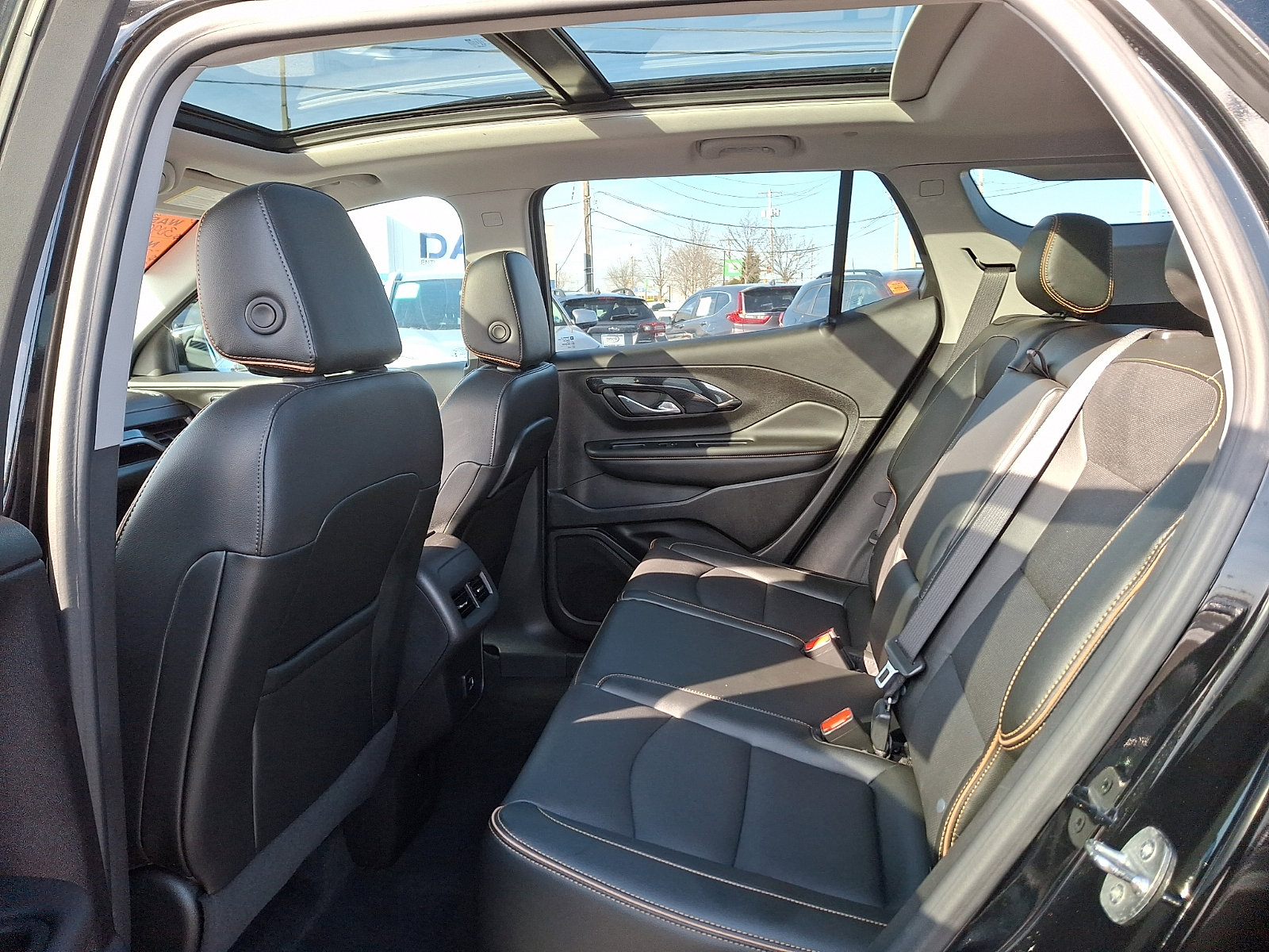 Used 2024 GMC Terrain AT4 image 10