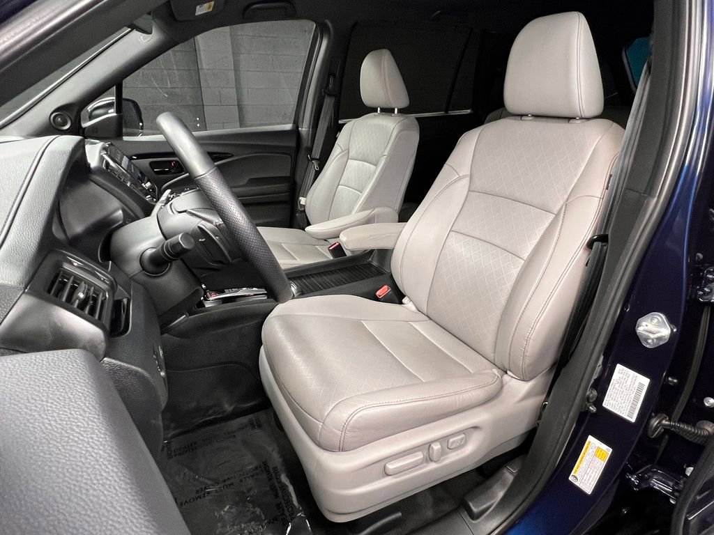 Used 2022 Honda Passport Elite image 3