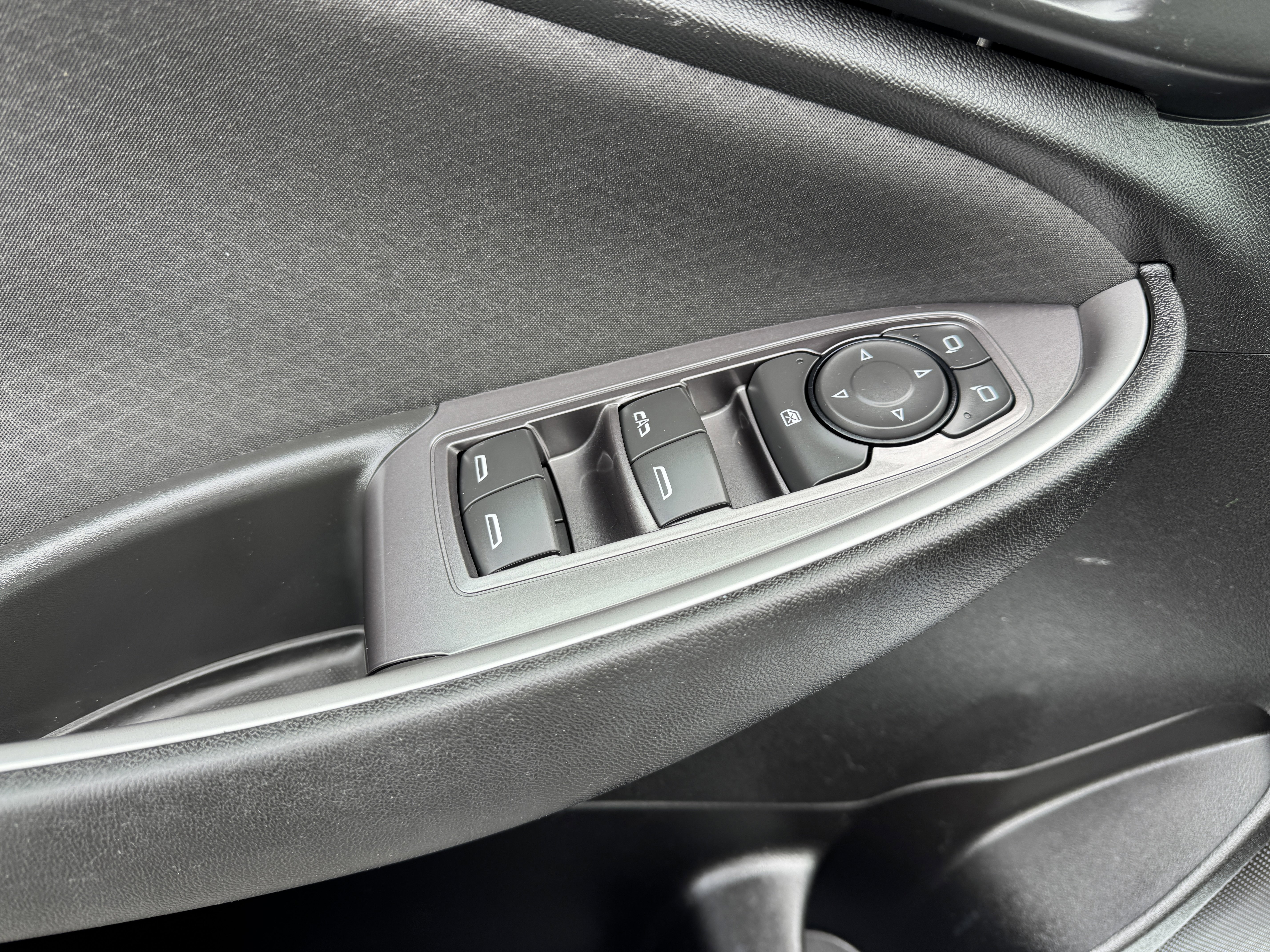 Used 2022 Chevrolet Malibu LT image 10