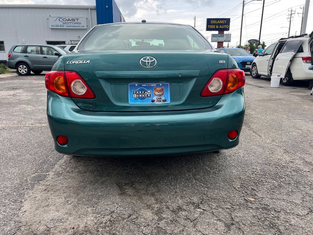 Used 2009 Toyota Corolla LE FWD image 4
