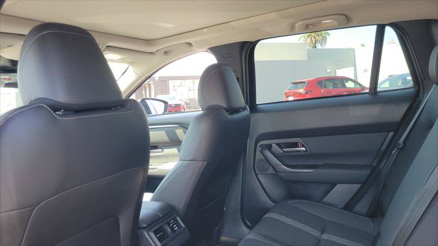 Used 2026 MAZDA CX-50 2.5 Hybrid w/ Preferred Pkg AWD/4WD image 15