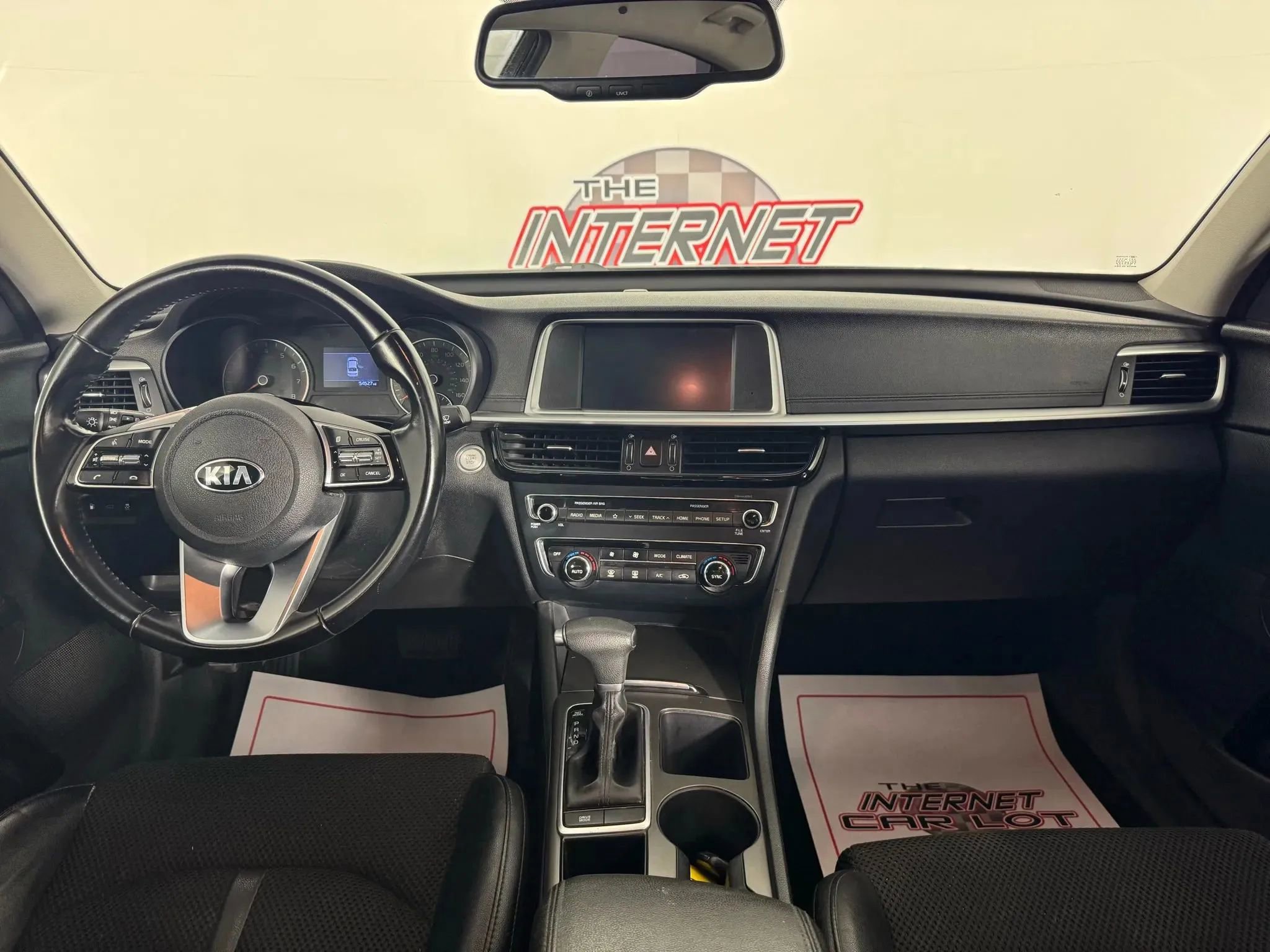 Used 2019 Kia Optima S FWD image 11