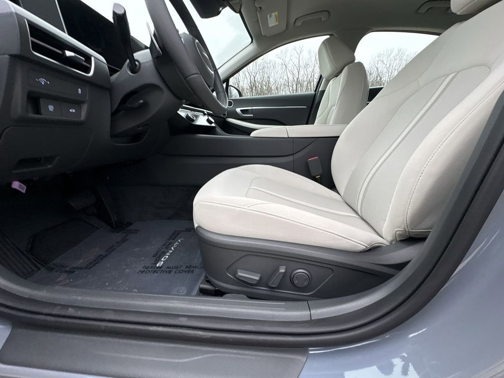 New 2026 Hyundai Sonata SEL image 14